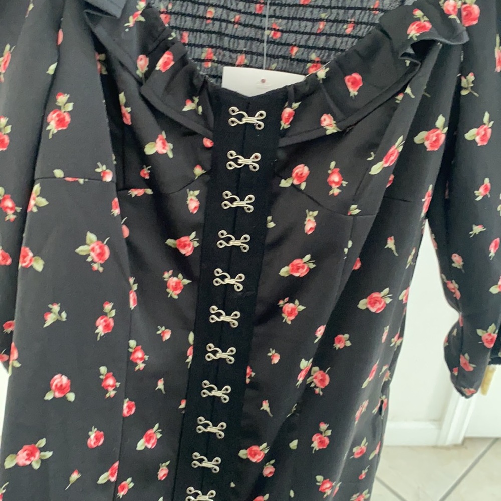 NWT! Forever 21 Satin Rose Corset Style Puff Sleeve Mini Dress - Picture 6 of 11